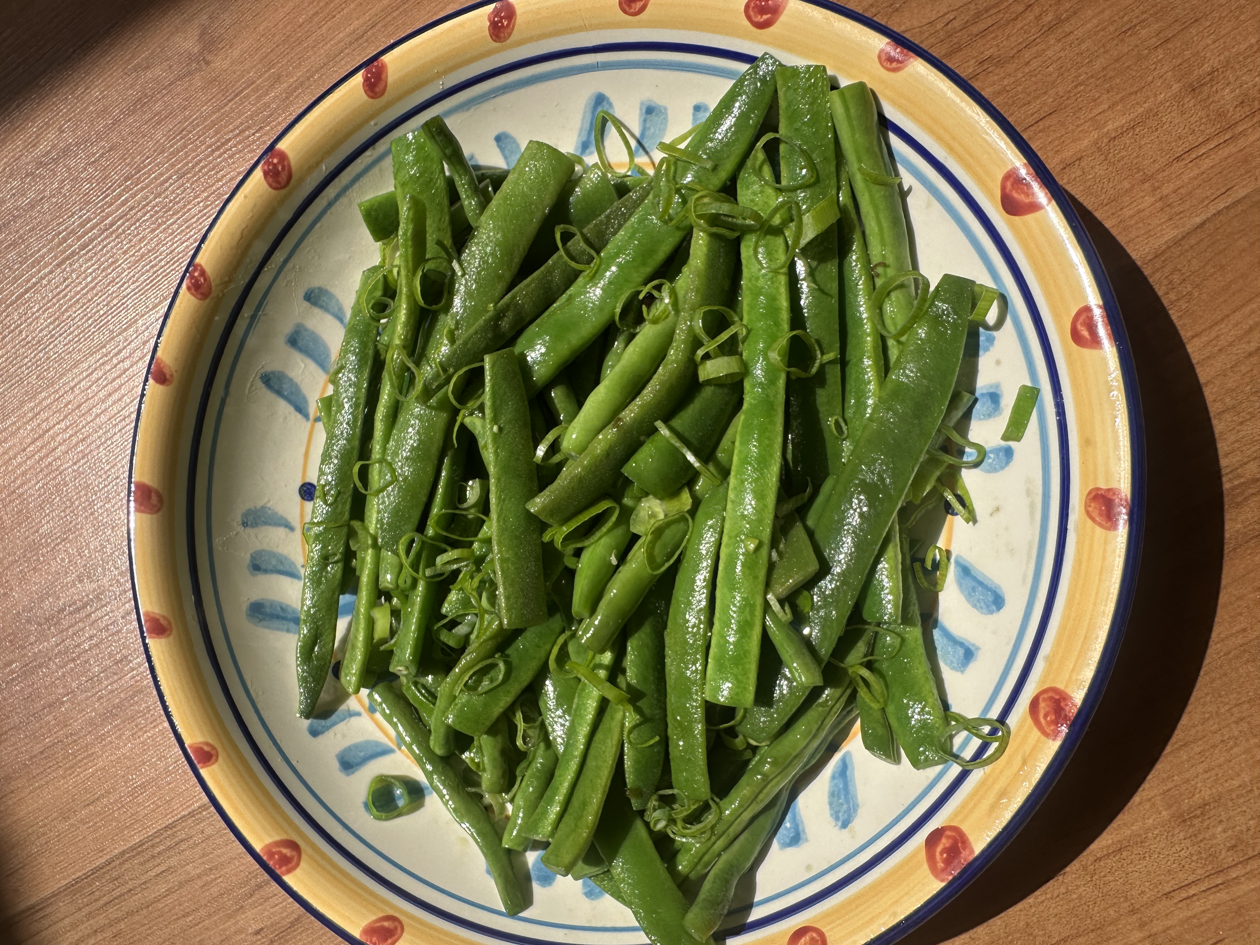 bowl of green beans 